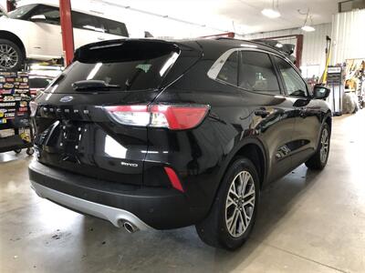 2021 Ford Escape SEL   - Photo 6 - Saint Louis, MI 48880-9800