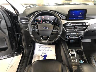 2021 Ford Escape SEL   - Photo 8 - Saint Louis, MI 48880-9800