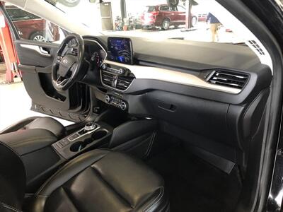2021 Ford Escape SEL   - Photo 19 - Saint Louis, MI 48880-9800