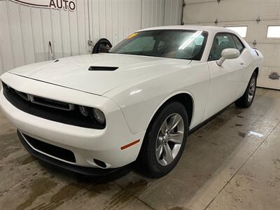 2020 Dodge Challenger SXT   - Photo 2 - Saint Louis, MI 48880-9800