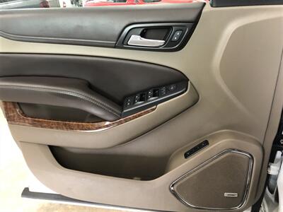 2016 Chevrolet Suburban LTZ   - Photo 30 - Saint Louis, MI 48880-9800