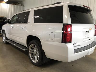 2016 Chevrolet Suburban LTZ   - Photo 3 - Saint Louis, MI 48880-9800