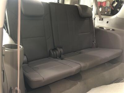 2016 Chevrolet Suburban LTZ   - Photo 26 - Saint Louis, MI 48880-9800