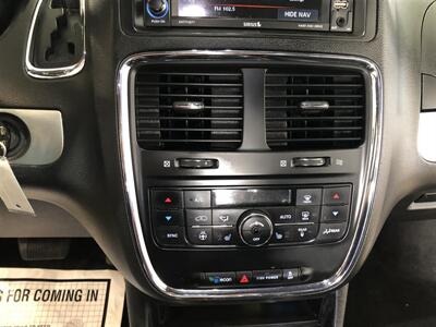 2017 Dodge Grand Caravan GT   - Photo 12 - Saint Louis, MI 48880-9800