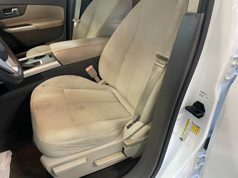 2014 Ford Edge SE - Photo 13 - Saint Louis, MI 48880-9800