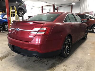 2015 Ford Taurus SHO   - Photo 6 - Saint Louis, MI 48880-9800