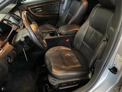 2017 Ford Taurus Limited - Photo 15 - Saint Louis, MI 48880-9800