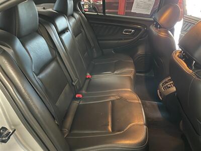 2017 Ford Taurus Limited - Photo 17 - Saint Louis, MI 48880-9800