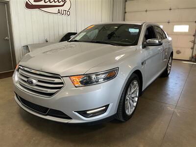 2017 Ford Taurus Limited - Photo 2 - Saint Louis, MI 48880-9800