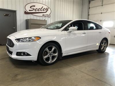 2016 Ford Fusion SE   - Photo 1 - Saint Louis, MI 48880-9800