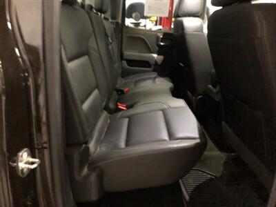 2018 Chevrolet Silverado 1500 LTZ   - Photo 12 - Saint Louis, MI 48880-9800