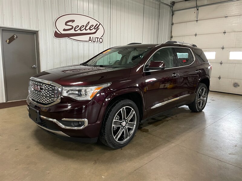 2017 GMC Acadia Denali   - Photo 1 - Saint Louis, MI 48880-9800