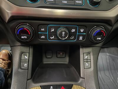 2017 GMC Acadia Denali   - Photo 17 - Saint Louis, MI 48880-9800