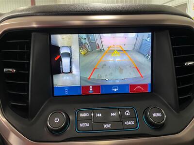 2017 GMC Acadia Denali   - Photo 15 - Saint Louis, MI 48880-9800