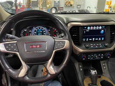 2017 GMC Acadia Denali   - Photo 10 - Saint Louis, MI 48880-9800