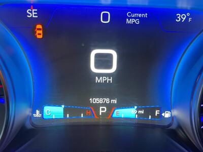 2017 Chrysler 300 Limited - Photo 12 - Saint Louis, MI 48880-9800