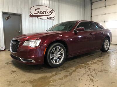 2017 Chrysler 300 Limited - Photo 1 - Saint Louis, MI 48880-9800
