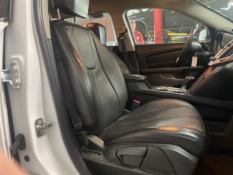 2017 GMC Terrain SLT - Photo 16 - Saint Louis, MI 48880-9800