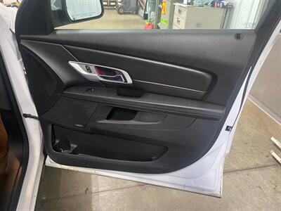2017 GMC Terrain SLT - Photo 20 - Saint Louis, MI 48880-9800