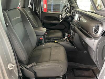 2020 Jeep Gladiator Overland   - Photo 16 - Saint Louis, MI 48880-9800