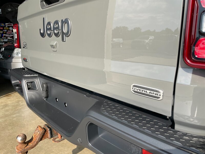 2020 Jeep Gladiator Overland - Photo 35 - Saint Louis, MI 48880-9800