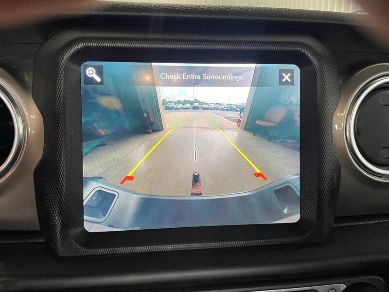 2020 Jeep Gladiator Overland - Photo 15 - Saint Louis, MI 48880-9800