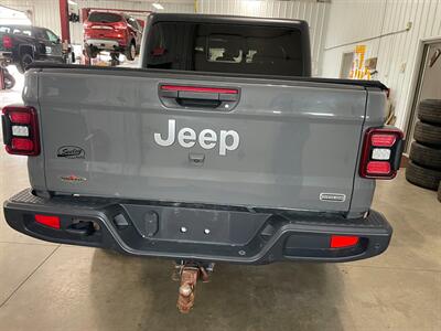 2020 Jeep Gladiator Overland   - Photo 24 - Saint Louis, MI 48880-9800