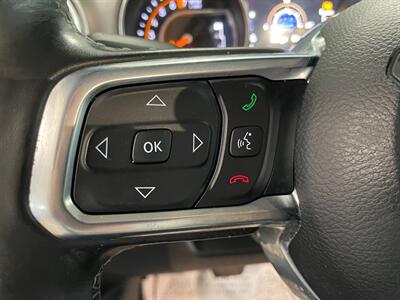 2020 Jeep Gladiator Overland   - Photo 9 - Saint Louis, MI 48880-9800