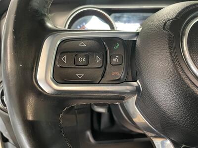 2020 Jeep Gladiator Overland - Photo 11 - Saint Louis, MI 48880-9800