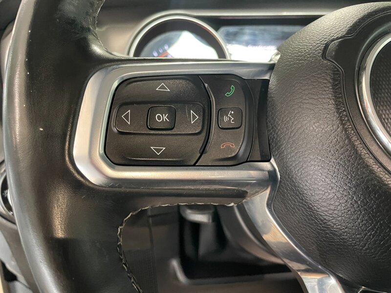 2020 Jeep Gladiator Overland - Photo 11 - Saint Louis, MI 48880-9800