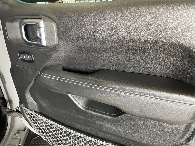 2020 Jeep Gladiator Overland - Photo 28 - Saint Louis, MI 48880-9800