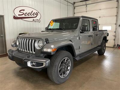2020 Jeep Gladiator Overland   - Photo 3 - Saint Louis, MI 48880-9800