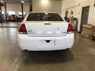 2016 Chevrolet Impala Limited Police   - Photo 20 - Saint Louis, MI 48880-9800