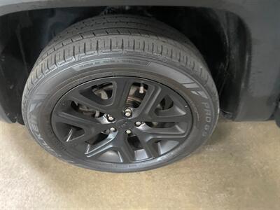 2017 Jeep Renegade Altitude   - Photo 22 - Saint Louis, MI 48880-9800