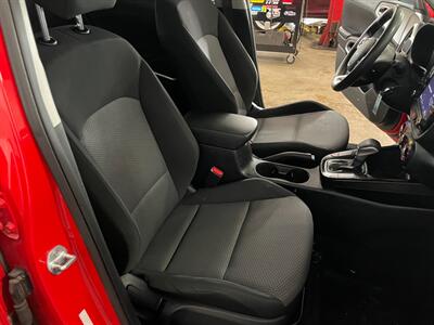2022 Kia Soul LX   - Photo 17 - Saint Louis, MI 48880-9800