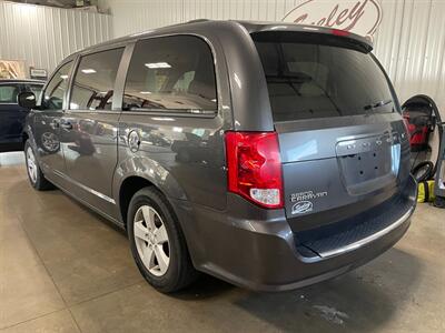 2020 Dodge Grand Caravan SE - Photo 3 - Saint Louis, MI 48880-9800