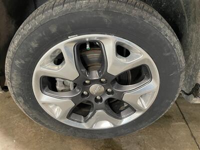 2019 Jeep Compass Limited   - Photo 19 - Saint Louis, MI 48880-9800