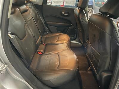 2019 Jeep Compass Limited   - Photo 15 - Saint Louis, MI 48880-9800