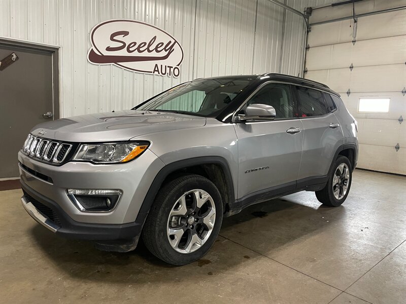 2019 Jeep Compass Limited   - Photo 1 - Saint Louis, MI 48880-9800