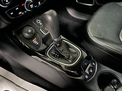 2019 Jeep Compass Limited - Photo 14 - Saint Louis, MI 48880-9800