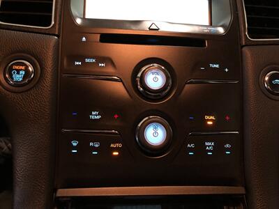 2015 Ford Taurus SEL   - Photo 17 - Saint Louis, MI 48880-9800