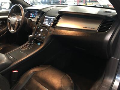 2015 Ford Taurus SEL   - Photo 23 - Saint Louis, MI 48880-9800