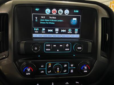 2017 Chevrolet Silverado 1500 LT   - Photo 13 - Saint Louis, MI 48880-9800