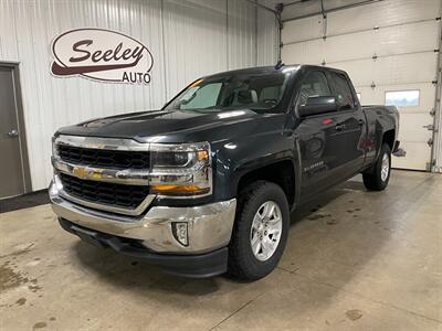 2017 Chevrolet Silverado 1500 LT   - Photo 2 - Saint Louis, MI 48880-9800