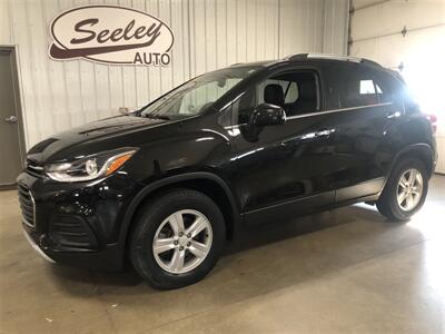 2019 Chevrolet Trax LT   - Photo 1 - Saint Louis, MI 48880-9800
