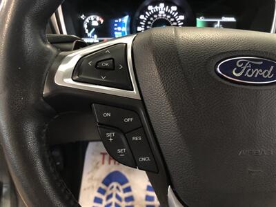 2016 Ford Fusion SE   - Photo 10 - Saint Louis, MI 48880-9800