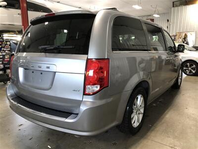 2020 Dodge Grand Caravan SXT   - Photo 6 - Saint Louis, MI 48880-9800