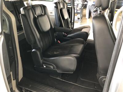 2020 Dodge Grand Caravan SXT   - Photo 20 - Saint Louis, MI 48880-9800