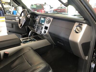 2017 Ford Expedition Limited   - Photo 22 - Saint Louis, MI 48880-9800