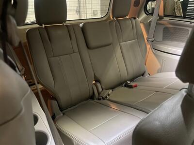 2015 Chrysler Town and Country Touring-L   - Photo 22 - Saint Louis, MI 48880-9800